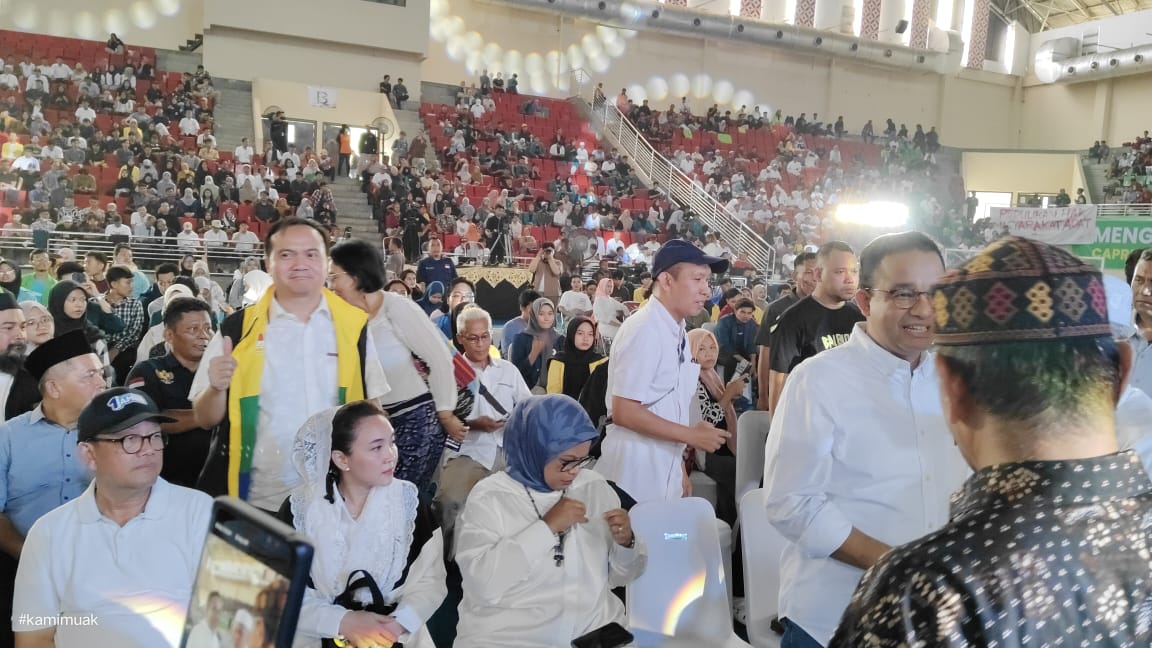 AMIN Janji Akan Support 40 Kota Yang Ada Dengan Dana IKN Depan BEM Se Jateng DIY