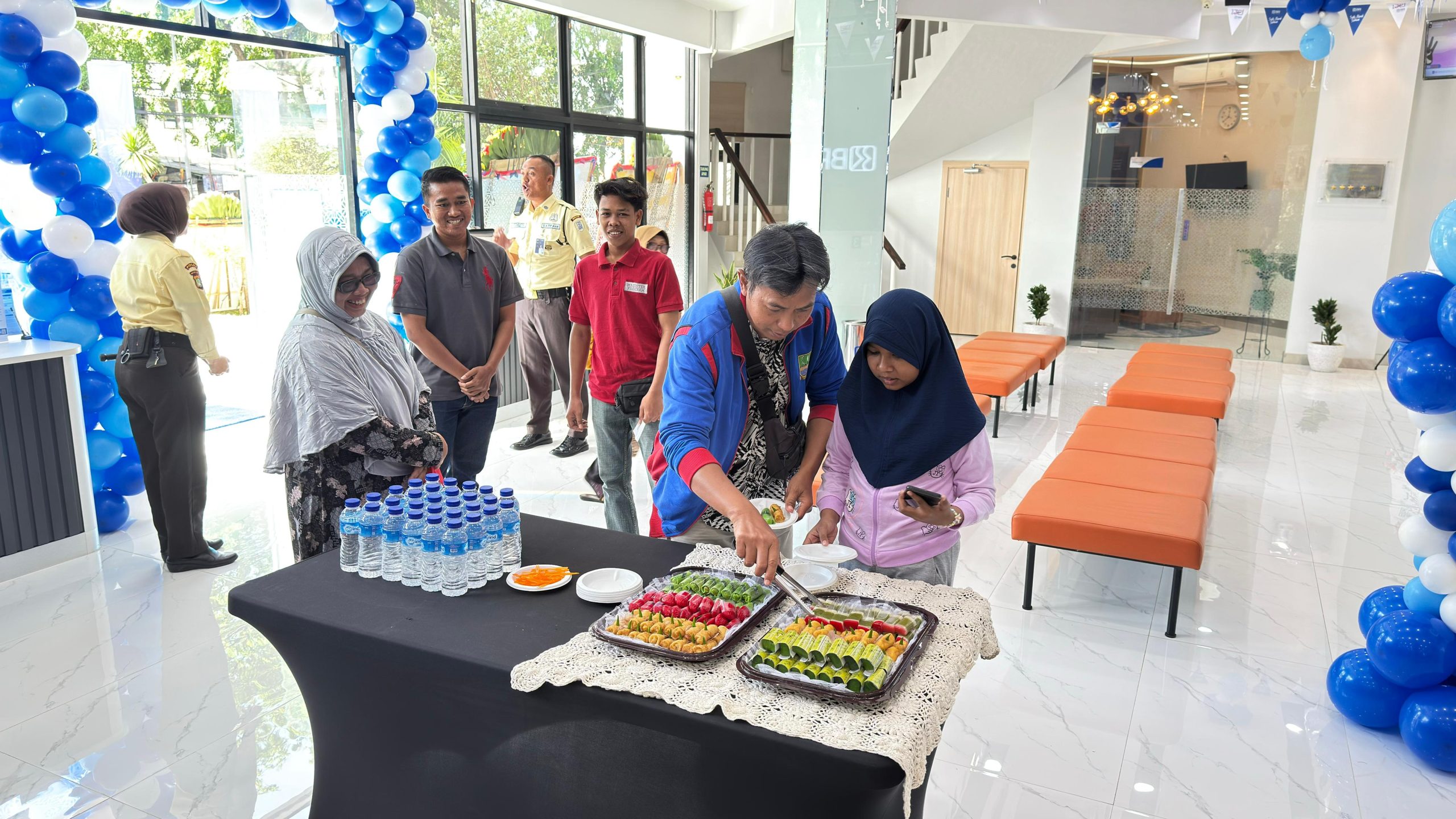 BRI Branch Office Bekasi Teguhkan Komitmen Melayani di HUT ke-130